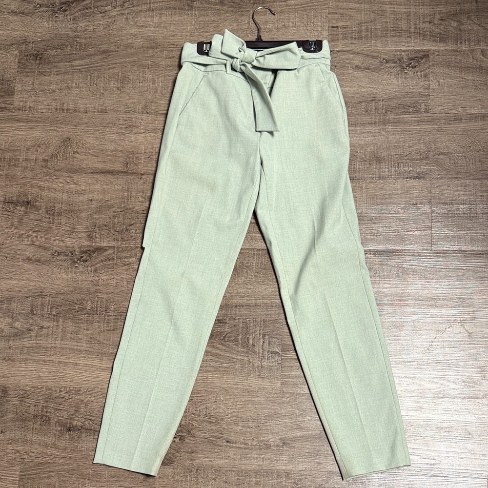 RW&CO. Sage Paperbag Waist Cropped Trousers with Tie